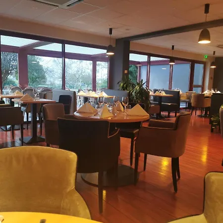 Ambotel Hotel