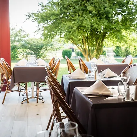 Ambotel Hotel