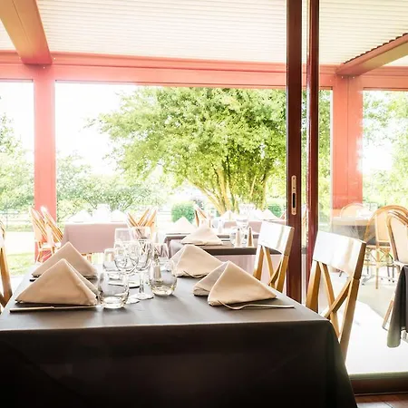 Ambotel Hotel 3*